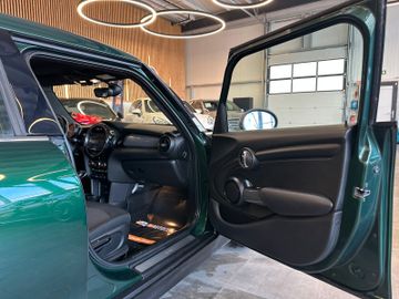 MINI COOPER D 5-trg. *2. Hand*Klima*SHZ*Navi*PDC*BT*