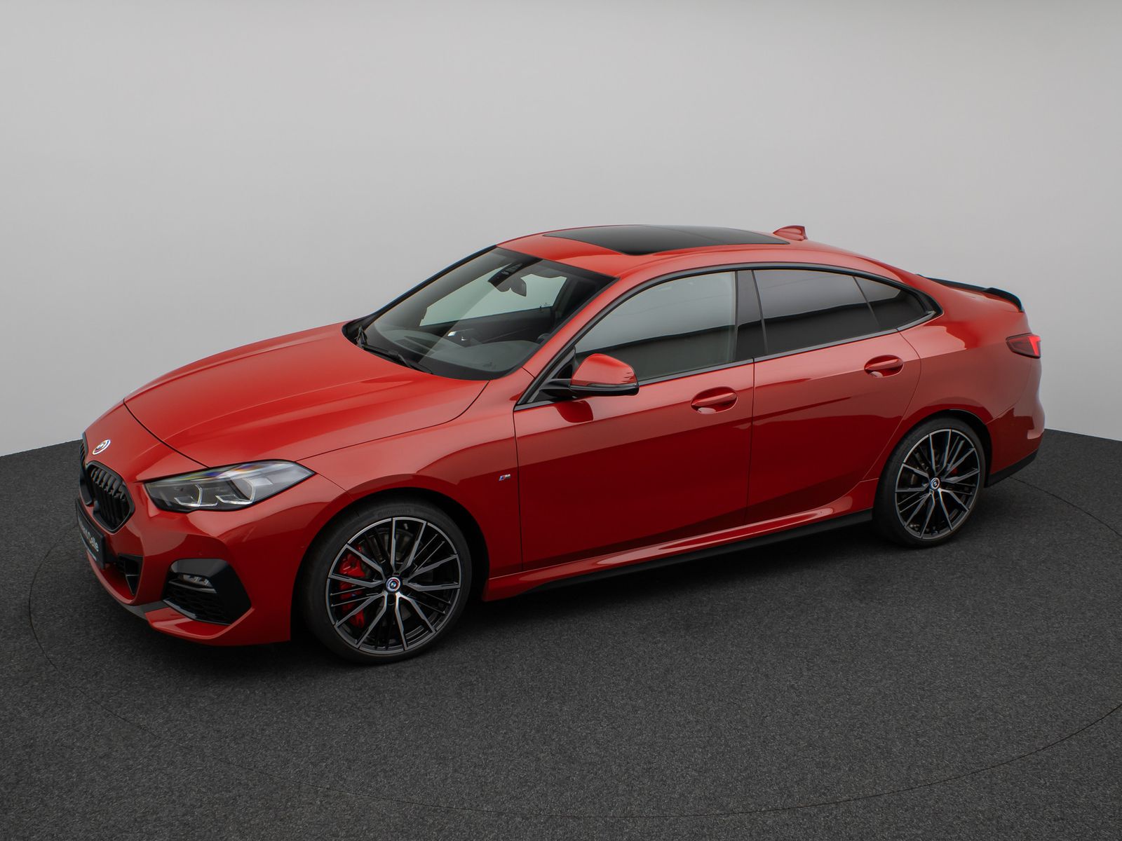 Fahrzeugabbildung BMW 220i Gran Coupé xDr M Sport Panorama Kamera H/K