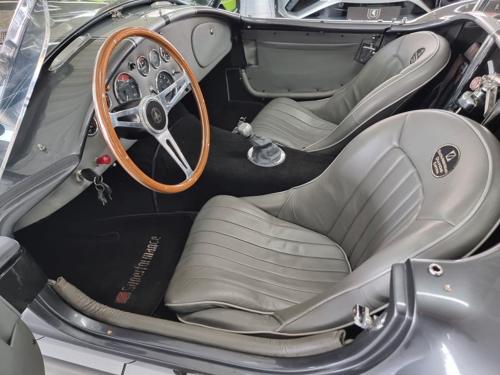 Fahrzeugabbildung Cobra Superperformance 10th Anniversary/One of 50/427!