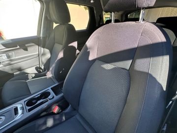 Land-Rover Discovery Sport - 12