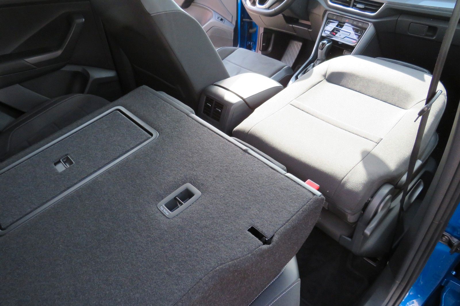 Fahrzeugabbildung Volkswagen T-Roc Style KAMERA ACC NAVI APP SITZH DIGI-COPI