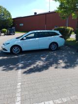Toyota Auris Touring Sports Touring Sports 1,6-l-D-... - Toyota Auris Touring Sports mit Diesel-Antrieb