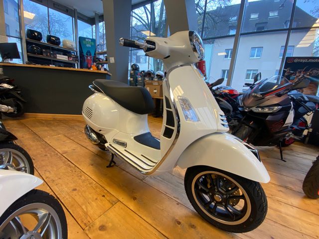 Vespa GTS 310 Super E5+