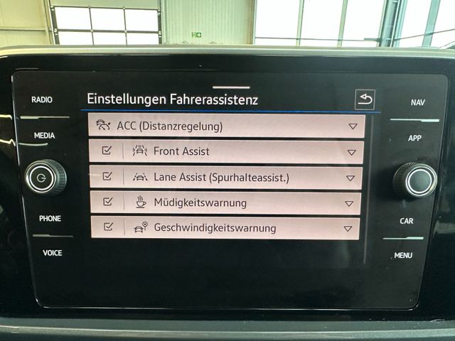 Volkswagen T-Roc Style *1. Hand*Klima*SHZ*AppConnect*DAB*BT