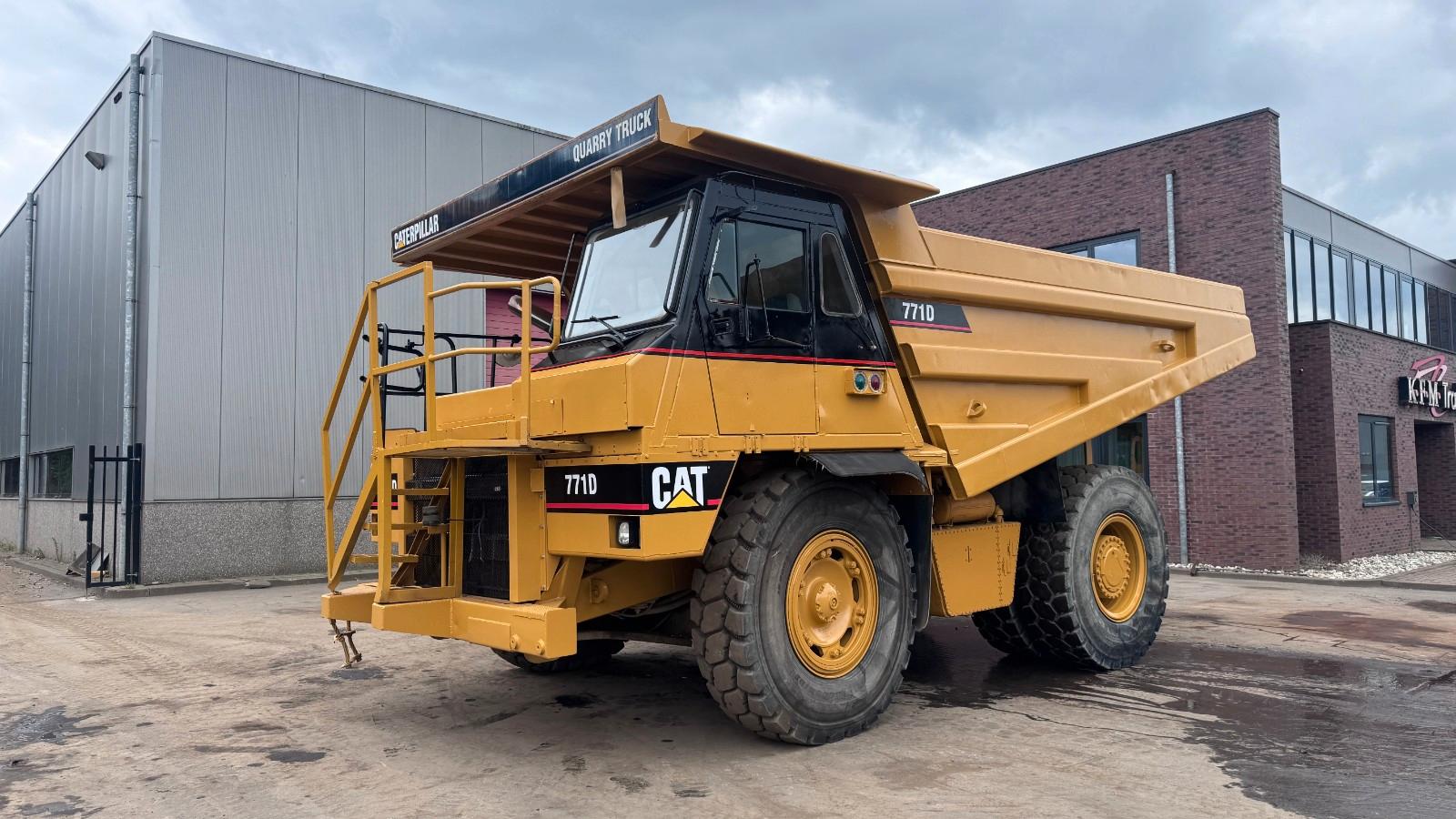 CAT 771D