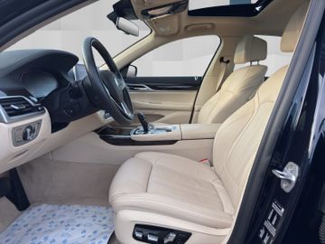 BMW 740 - 9