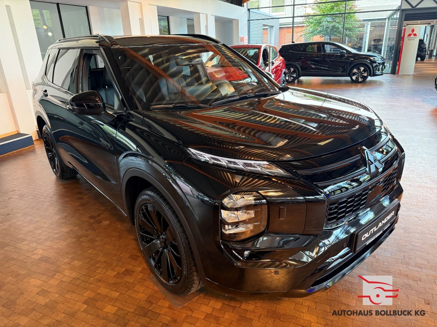 Mitsubishi Outlander 2.4 100 kW S-AWC EU6e PHEV 2.4L Black imagem 3