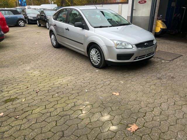 Ford Focus 1.6 Klima-E Fenster-4.Türig-ABS-ASR