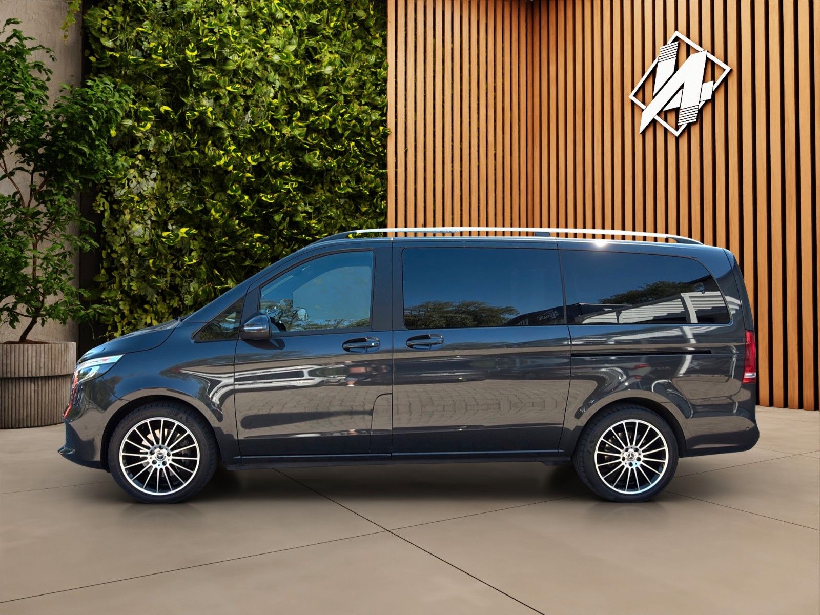 Fahrzeugabbildung Mercedes-Benz V300 d lang*2xSchiebetür*LED*SHZ*NAVI**