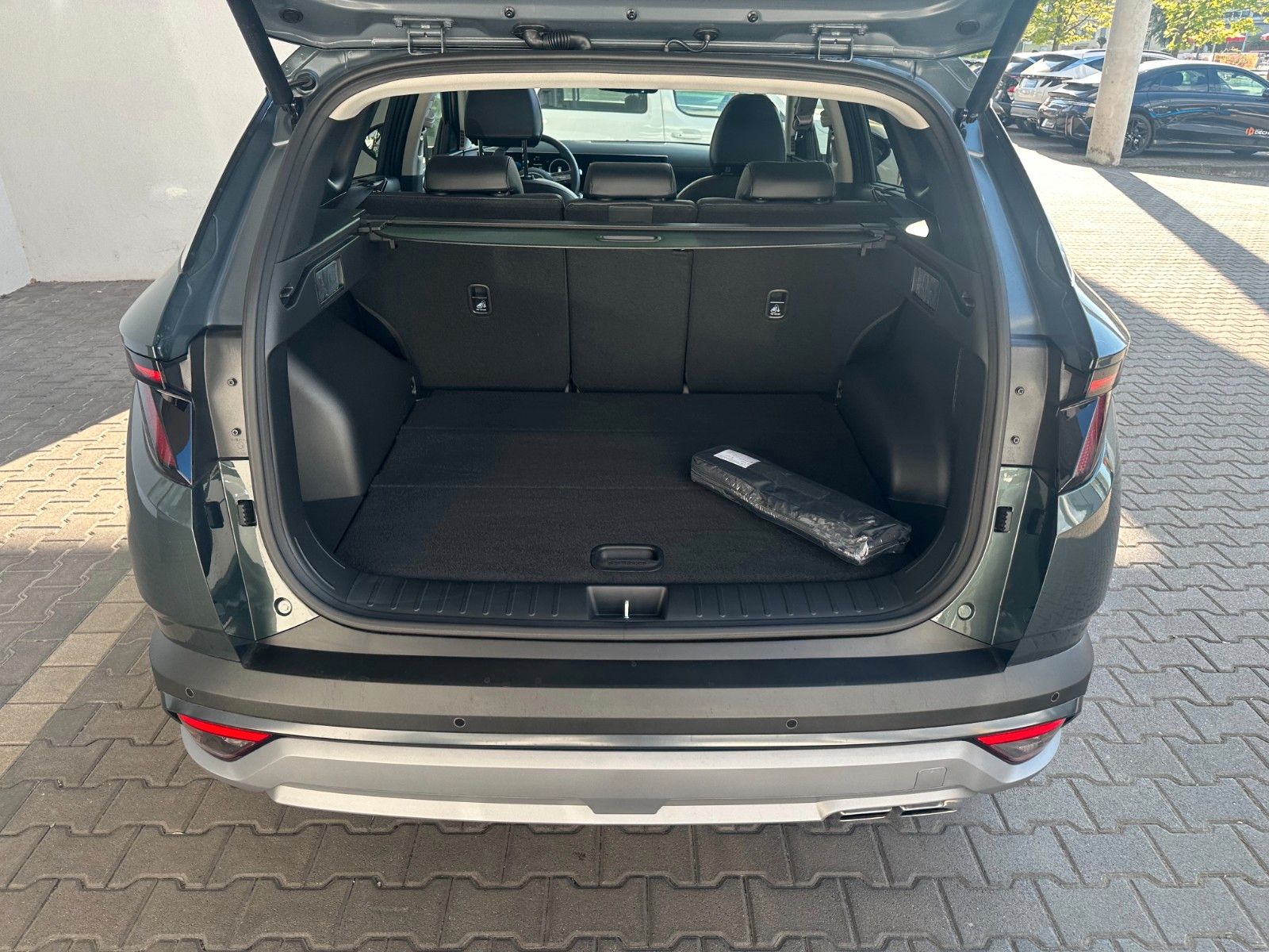 Fahrzeugabbildung Hyundai Prime Hybrid Panorama/Navi/Leder!