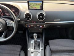 Fahrzeugabbildung Audi A3 Sportback sport 1.5TSI S tronic - NAVI*ASSIST