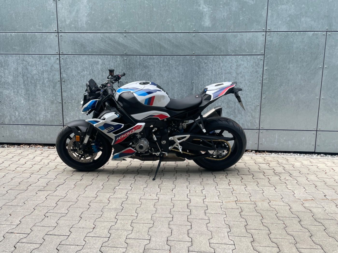 Fahrzeugabbildung BMW M 1000 R