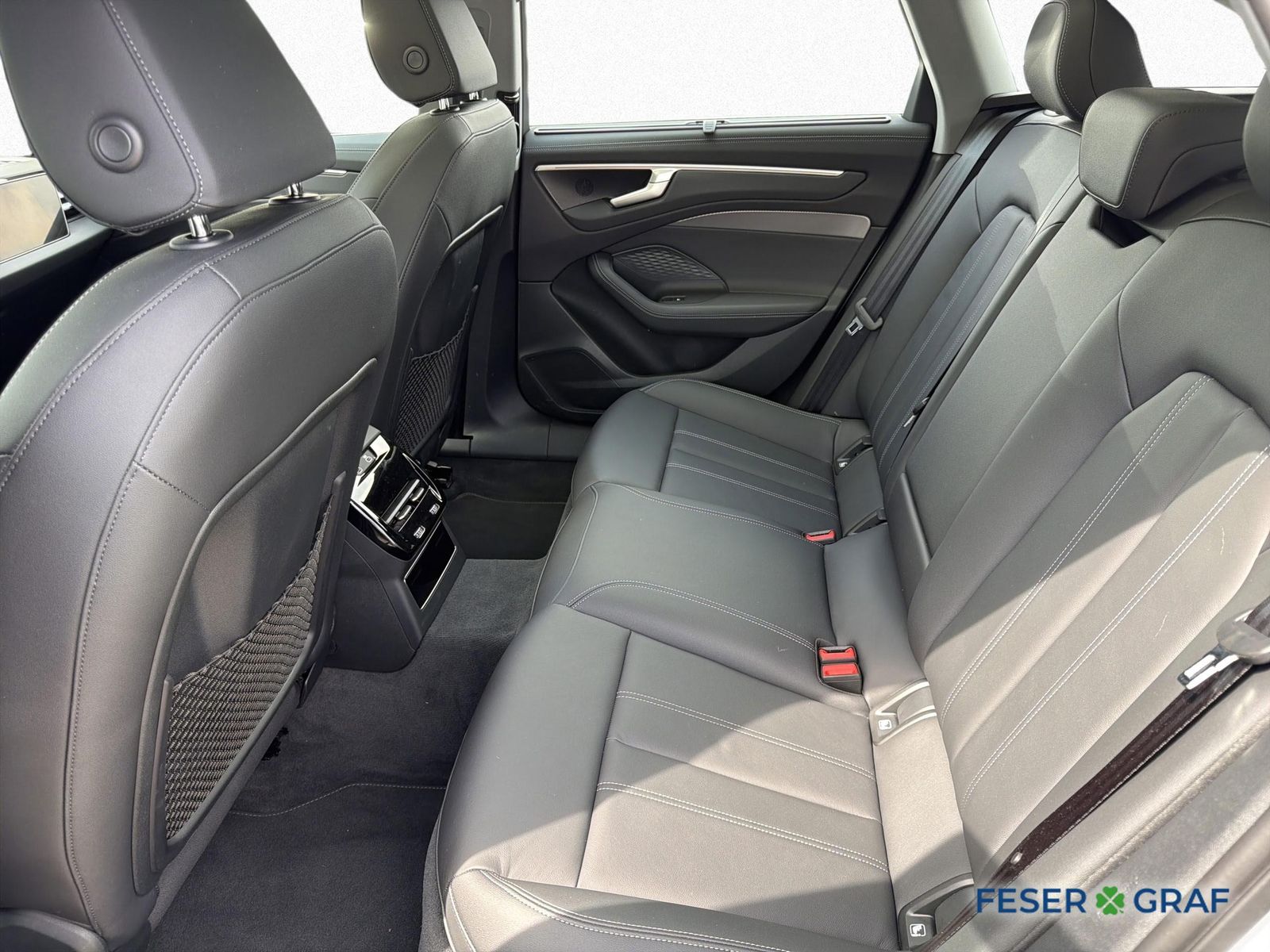 Audi A6 - Bild 12