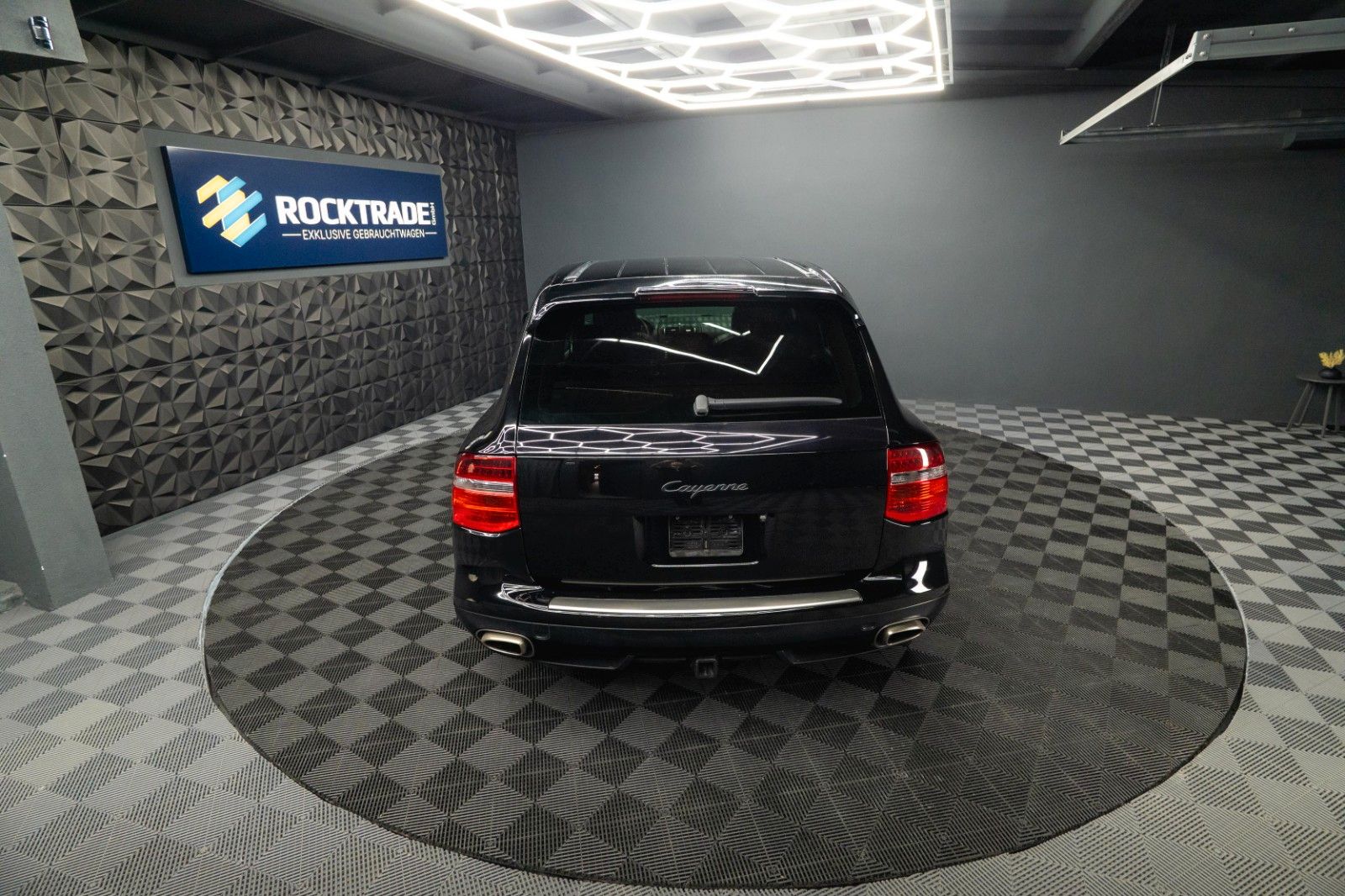 Fahrzeugabbildung Porsche Cayenne 3.6 V6 Black Edition | BOSE | 22Zoll ABT