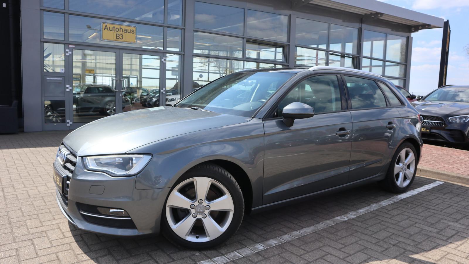 Audi A3 Sportback ambition Navi Xenon Pano AHK PDC
