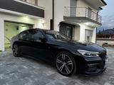 BMW X Drive Individual Carbon Core - BMW 740: I