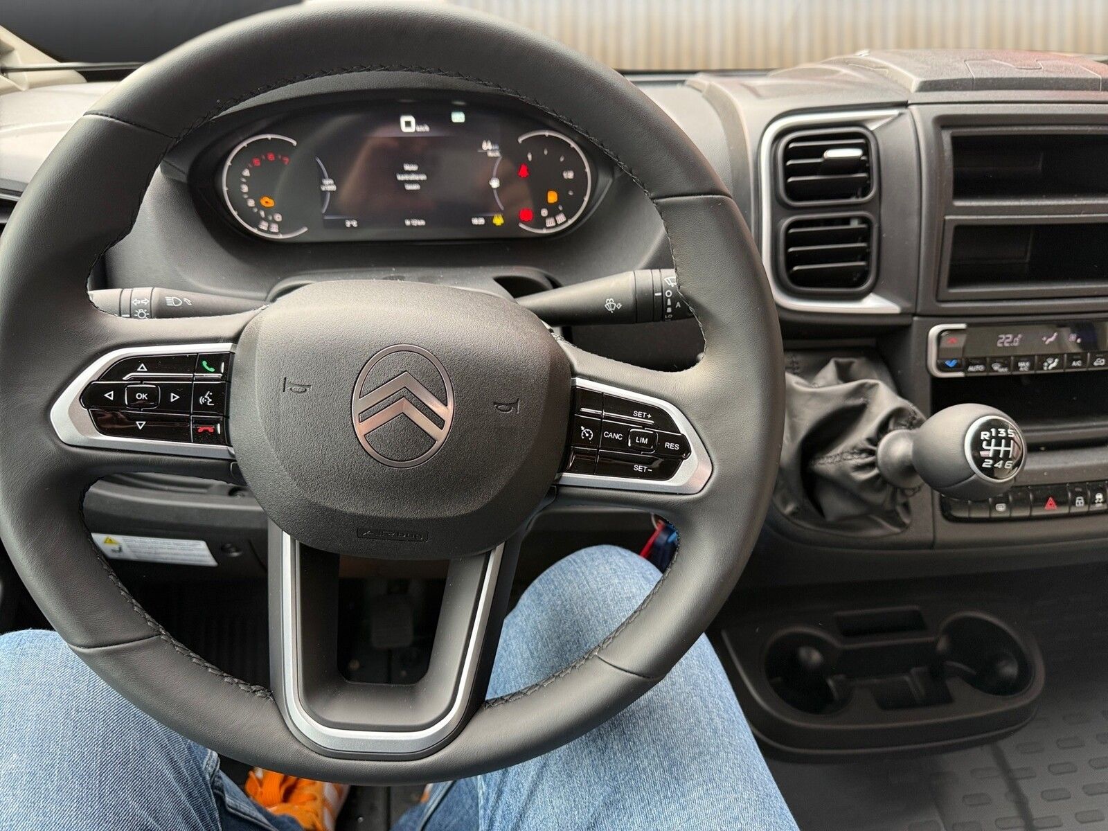 Fahrzeugabbildung Pössl Trenta 640 Citroen 140 PS Isofix, Maxi,ACC