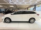 Toyota Auris Touring Sports Hybrid*NAV*KAM*MULTI - weiße Toyota Auris