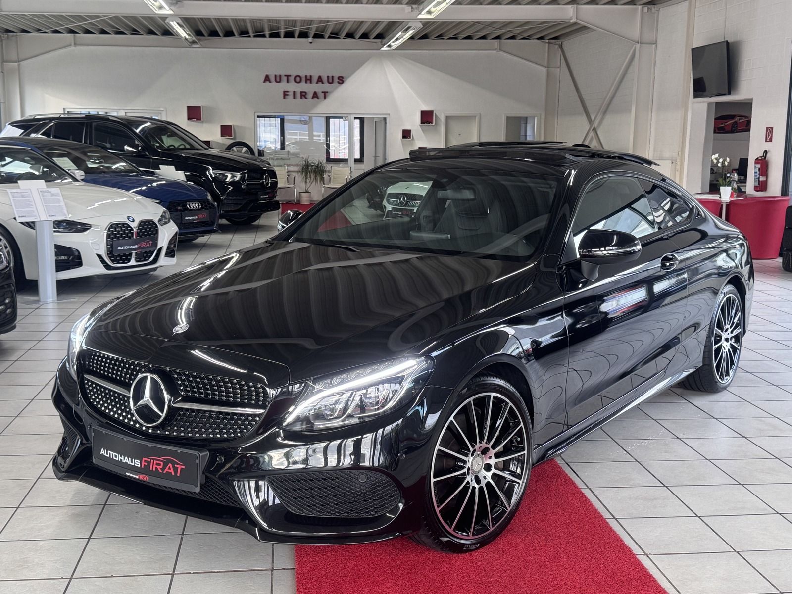 MERCEDES-BENZ C 250 AMG Line°Panorama°LED°Navi°Ambiente°