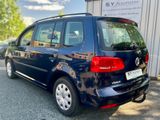 Volkswagen Touran BMT/Klima/Scheckheft/8xReifen/AHK/MFL/TÜV - Volkswagen Touran in Nürnberg