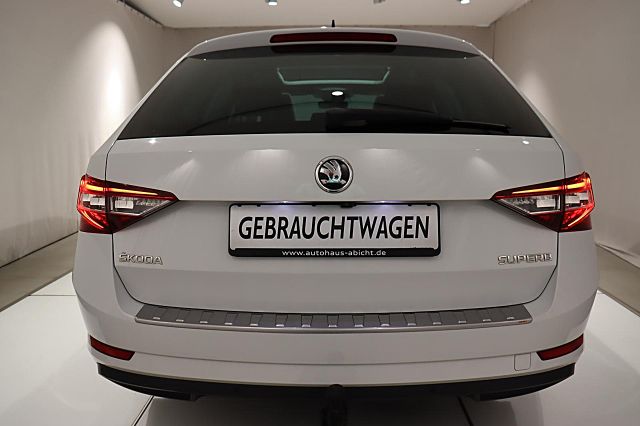 Superb Combi 1.8 TSI Style DSG AHK XENON NAVI KA