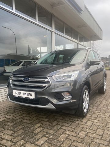 Ford Kuga Cool & Connect