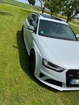 Audi RS4 4.2 FSI S tronic quattro Avant - - Audi RS4: Privatanbieter