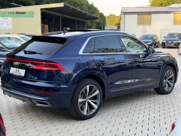 2018 AUDI Q8 照片 6