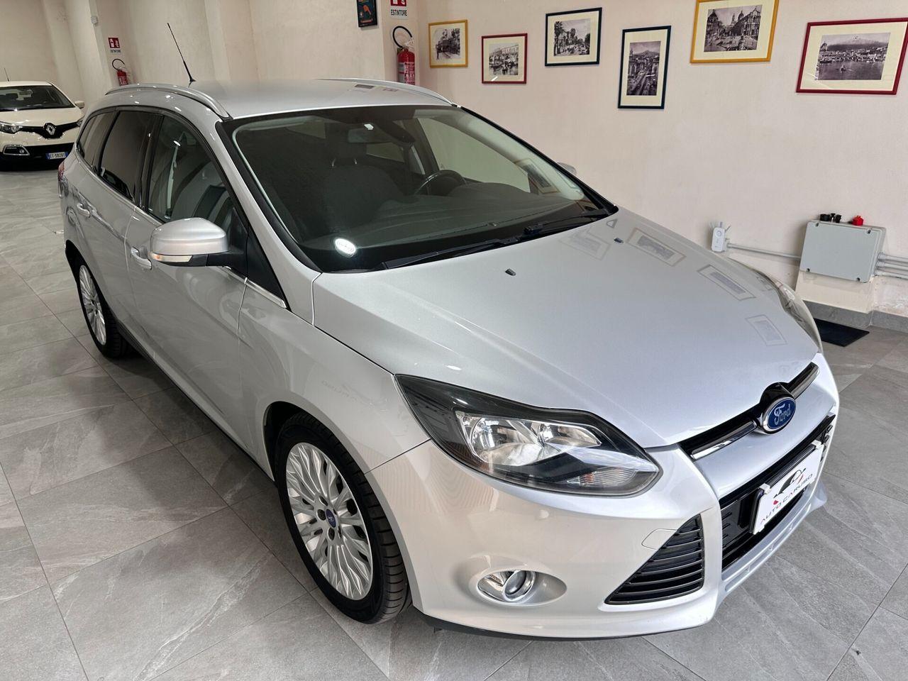 Ford Focus 2013 — photo 6