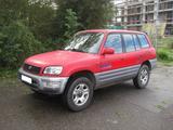 Toyota RAV4 4x4 - Toyota RAV 4 aus 1998