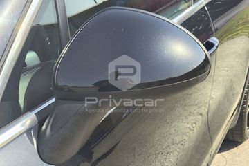 Porsche Cayenne - 7