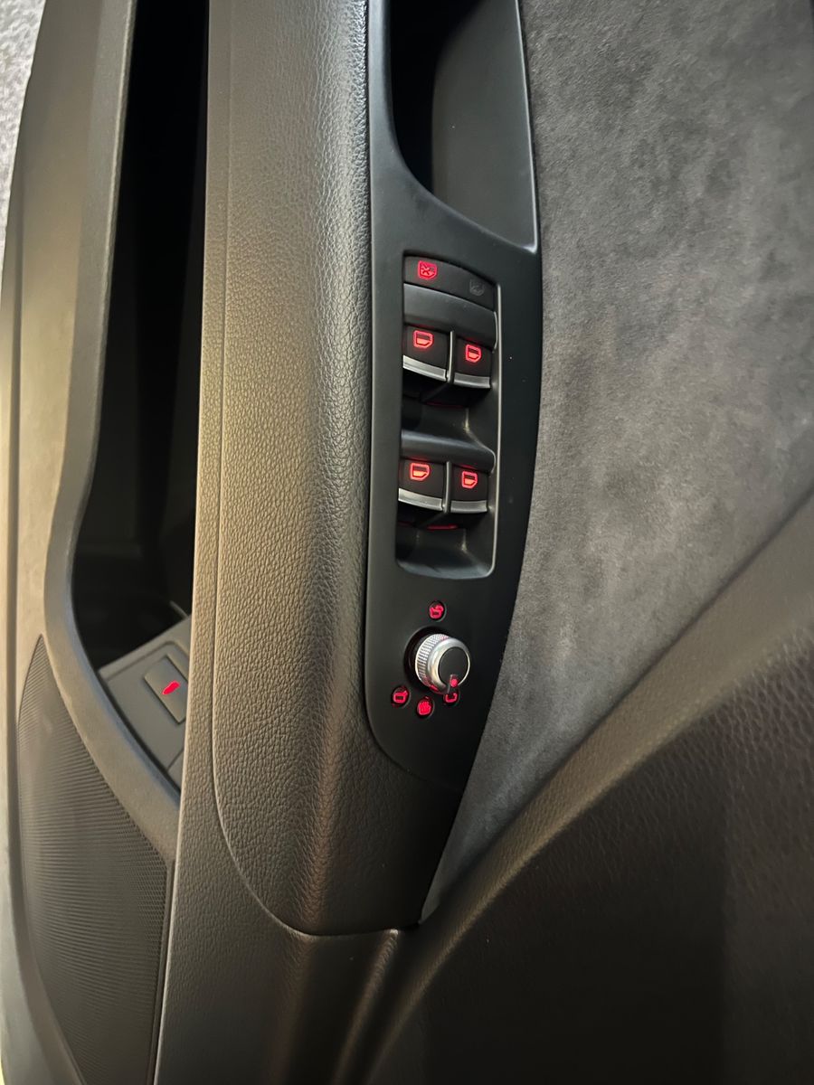 Fahrzeugabbildung Audi Q7 3.0 TDI quattro * 1.HAND * 7.Sitzer *