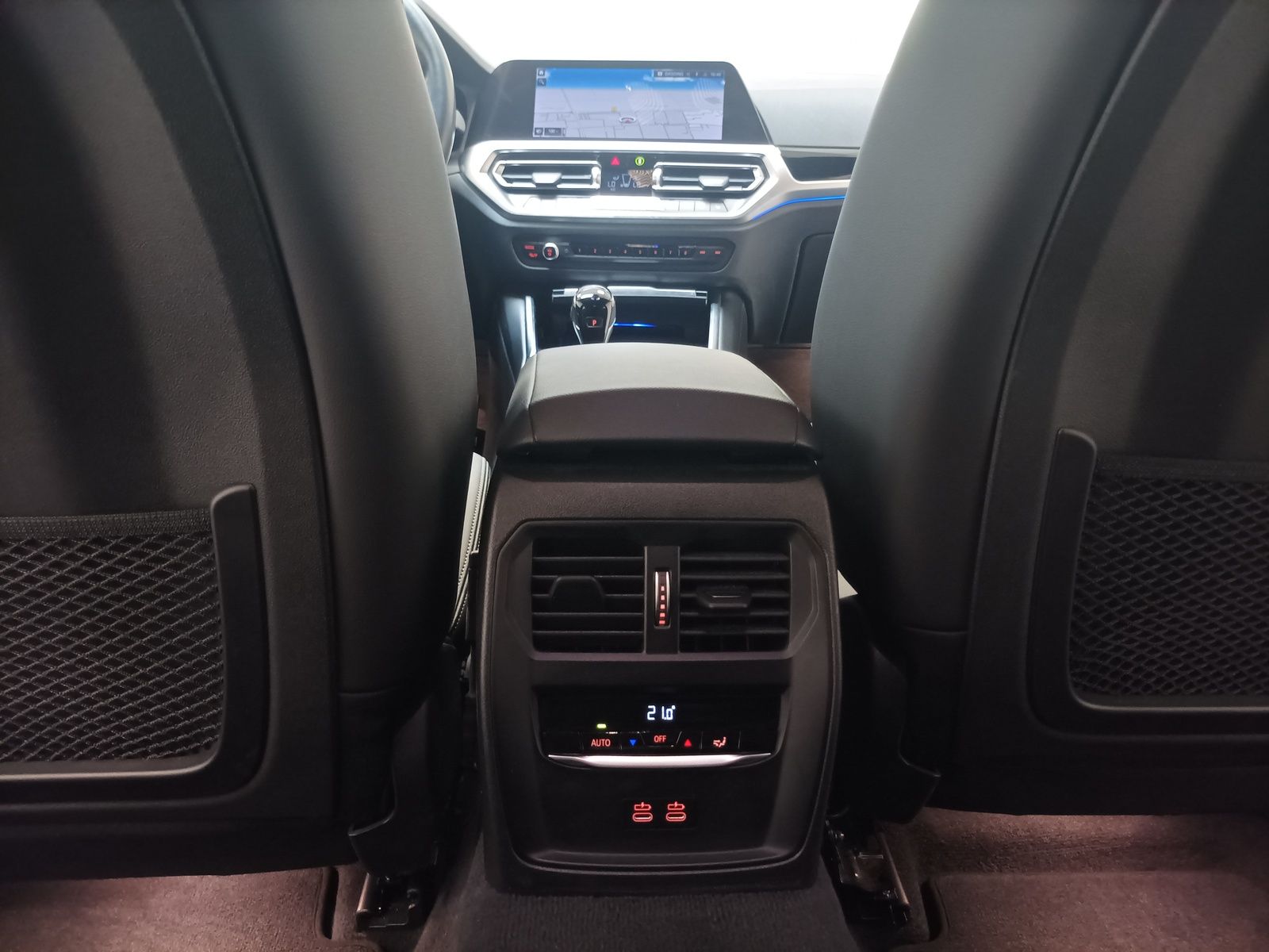 BMW 3er - 320 d Sport Line|Navi|PDC|Sitzhzg. foto 16
