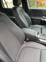 Mercedes-Benz EQA 300 4MATIC - Mercedes-Garantie bis 06/30 - Mercedes-Benz EQA von privat