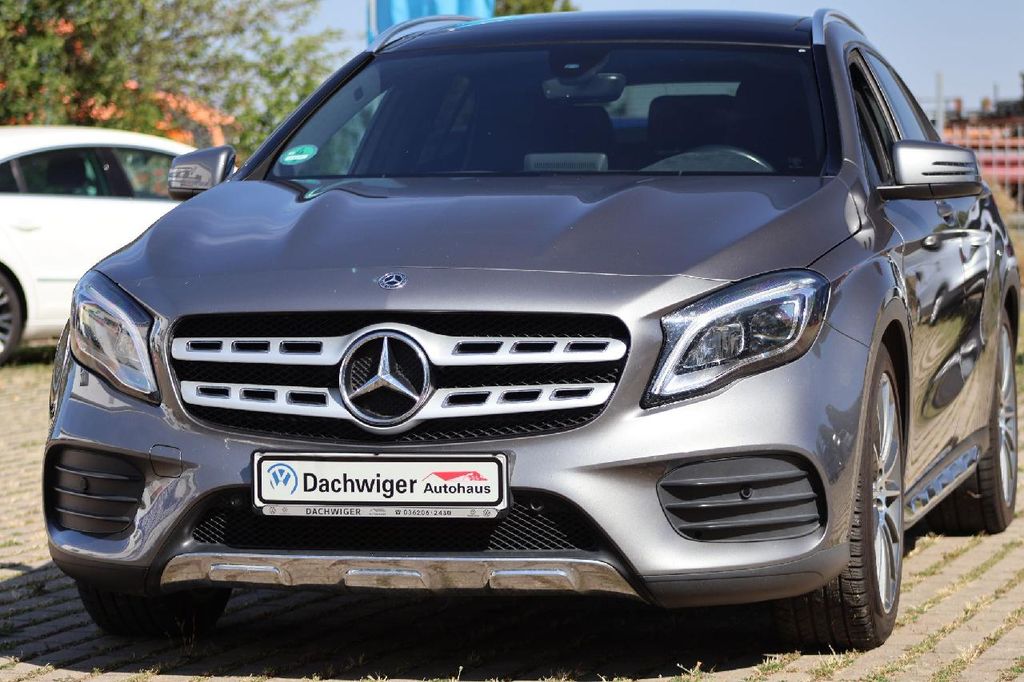 Image of Mercedes-Benz GLA 250