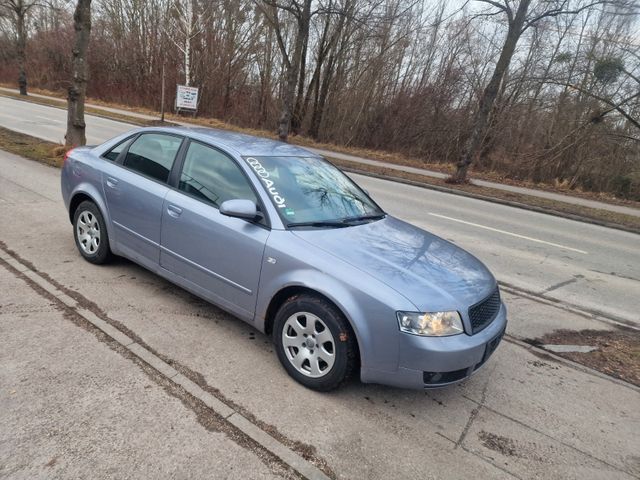 Audi A4 1.6*TÜV JUNI-2025