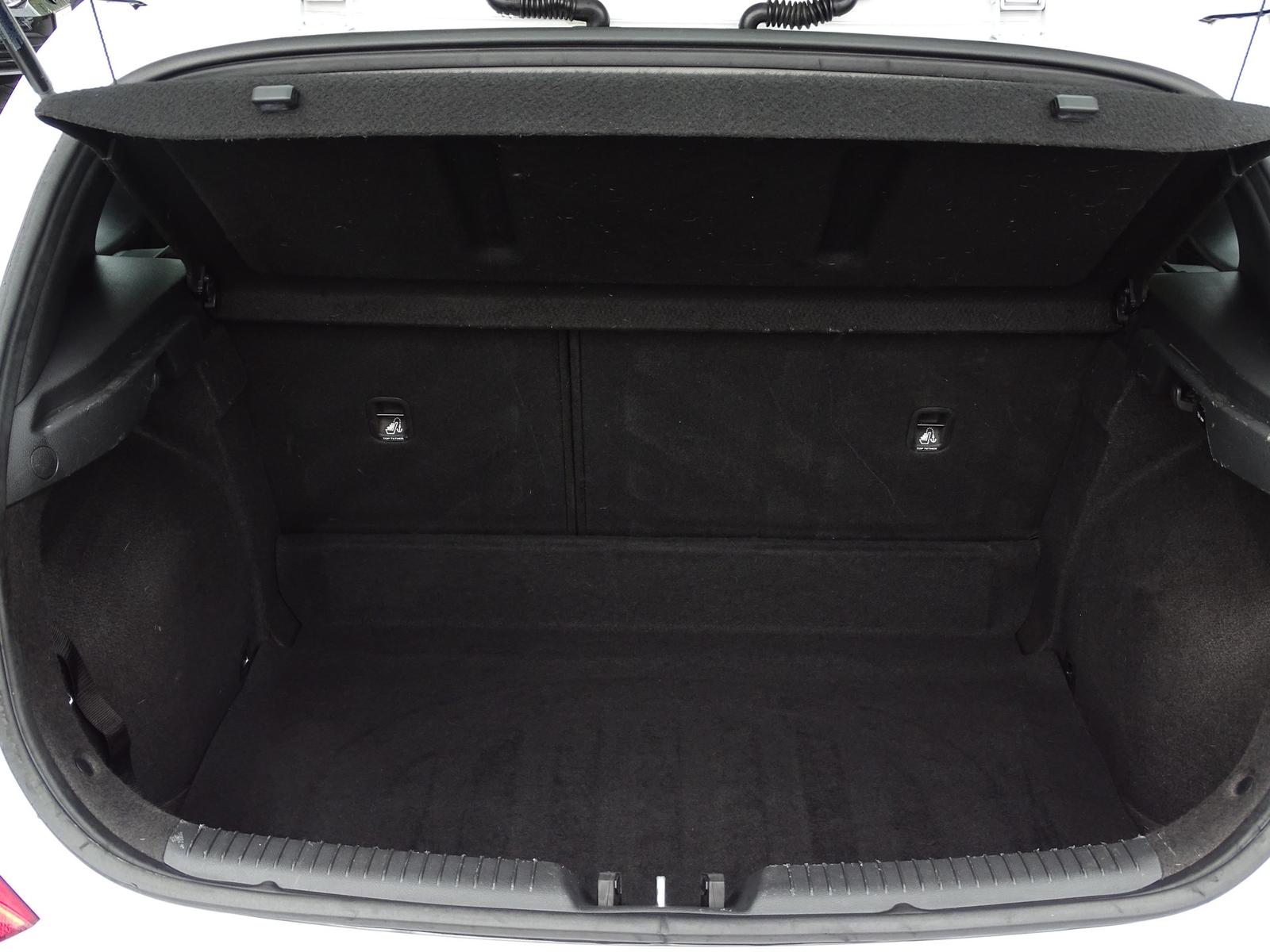 Hyundai i30 1.4 Pure Tempomat Klima Spurhalte USB AUX