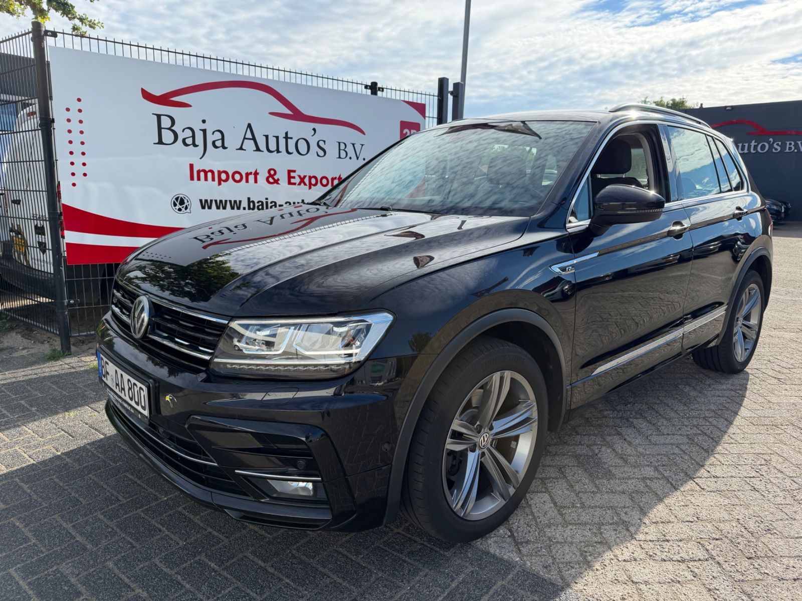 Volkswagen Tiguan 2.0 TDI *4X4* *R-LINE*