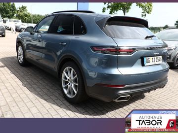 Porsche Cayenne - 4