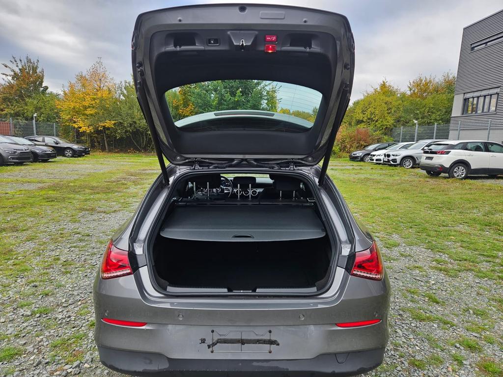 Mercedes-Benz CLA 200 Shooting Brake