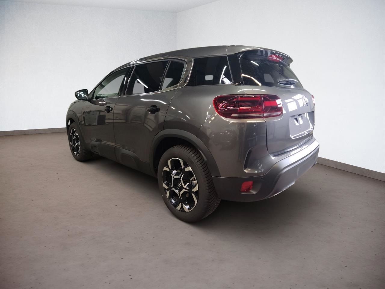 Fahrzeugabbildung Citroën C5 Aircross Hybrid 145 Plus e-DCS6 Automatik Nav