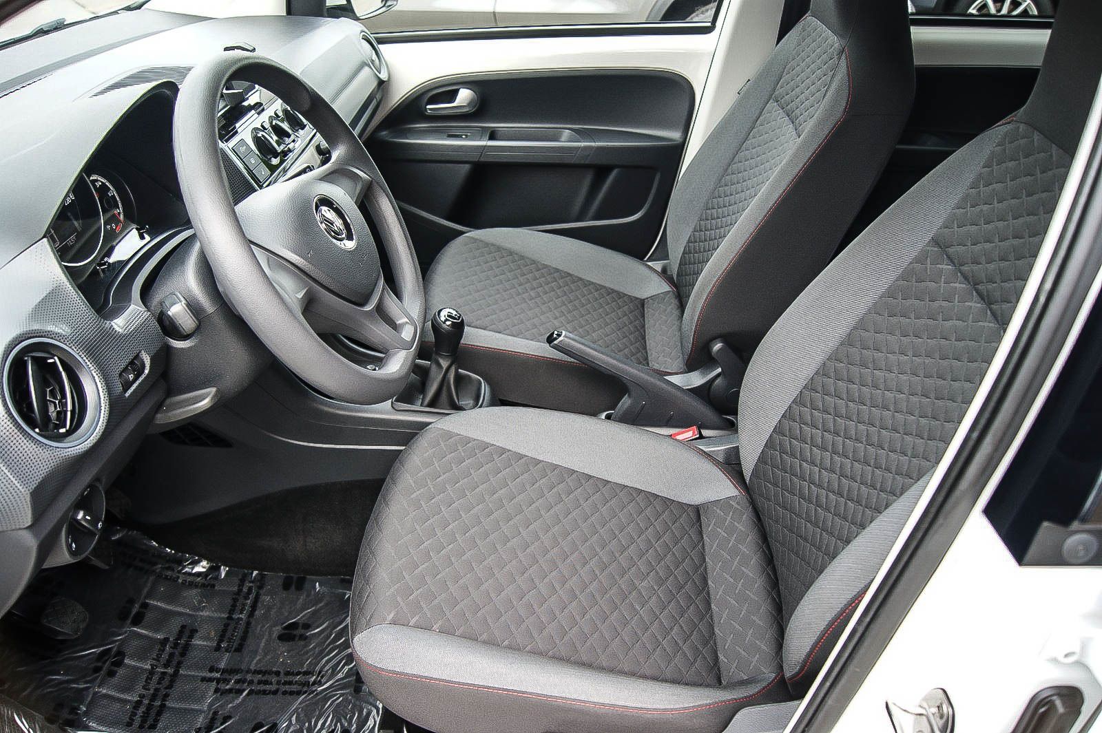 Fahrzeugabbildung Volkswagen up! 1.0 JOIN KLIMA SITZHEIZUNG BLUETOOTH 5-TÜRIG