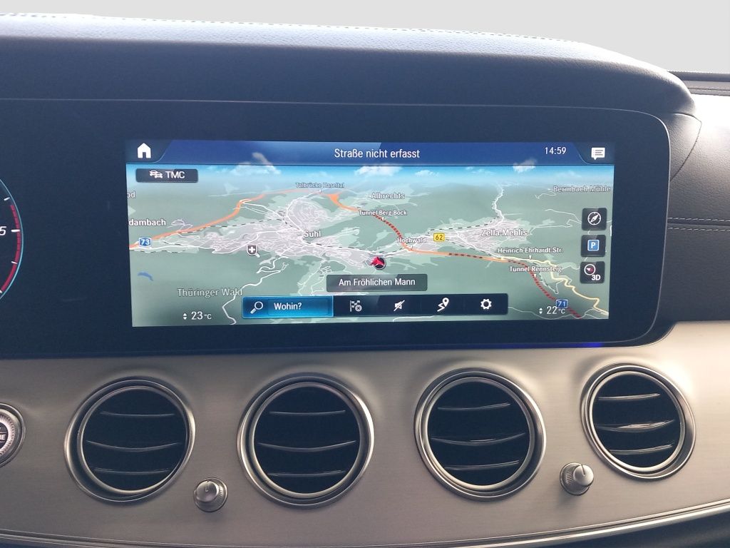 Fahrzeugabbildung Mercedes-Benz E 400 d 4MATIC T-Modell AMG Line*Night Paket*360