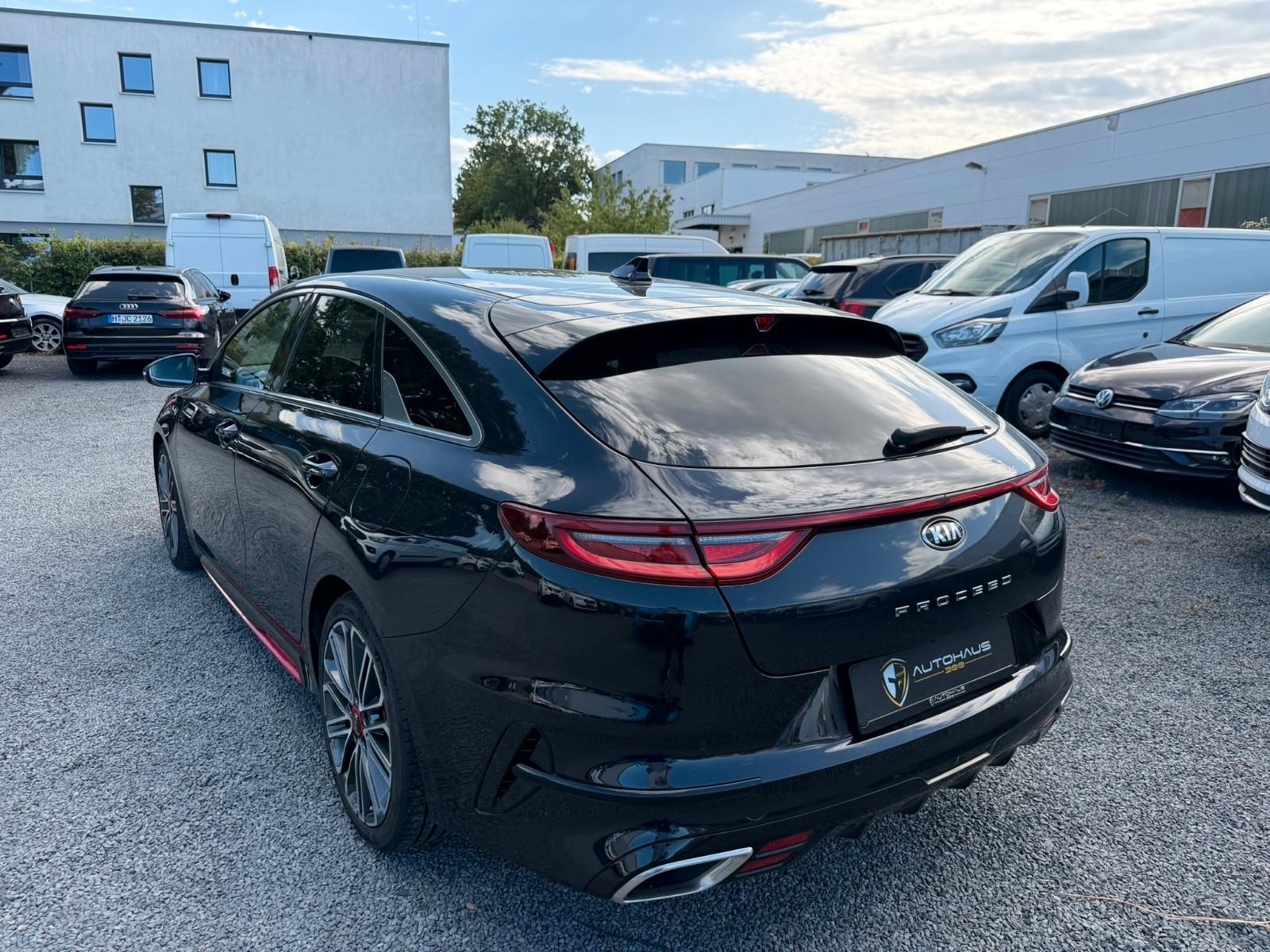 Kia ProCeed GT KLIMA NAVI ACC MFL RFK KEYLESS SHZ