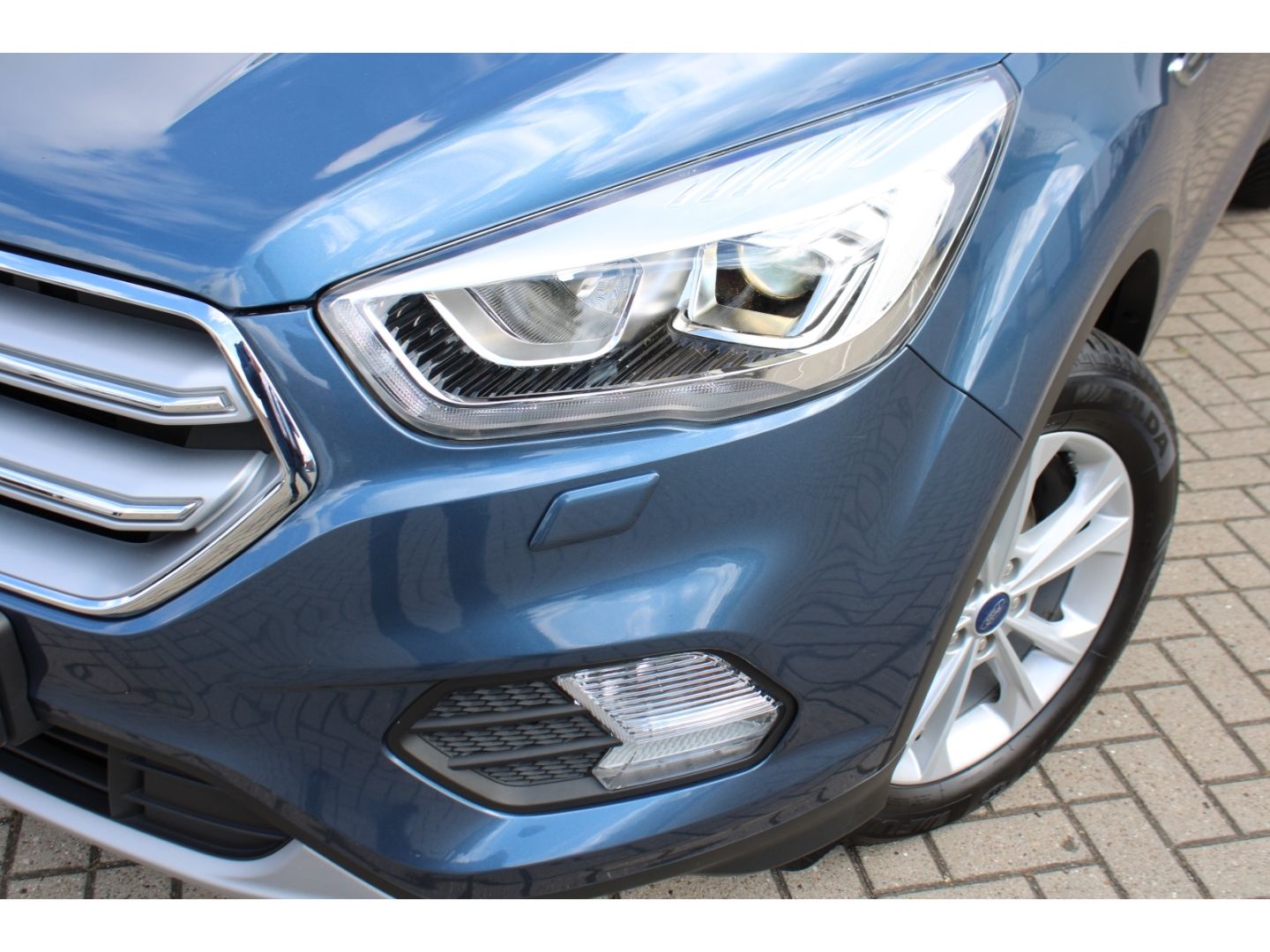 FORD Kuga 1.5 1,5 EcoBoost 2x4 Titanium Navi AHK WiPa - Image 25