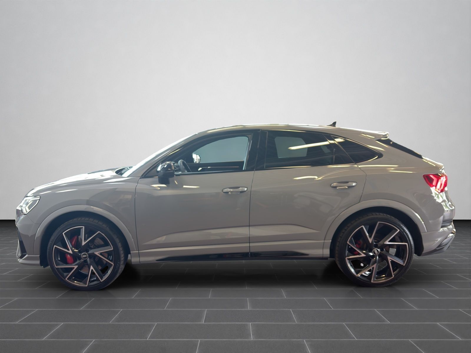 Audi RSQ3 - Bild 8