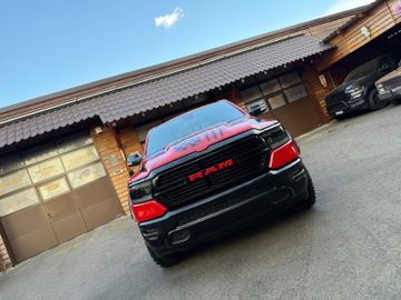 Dodge RAM - 10