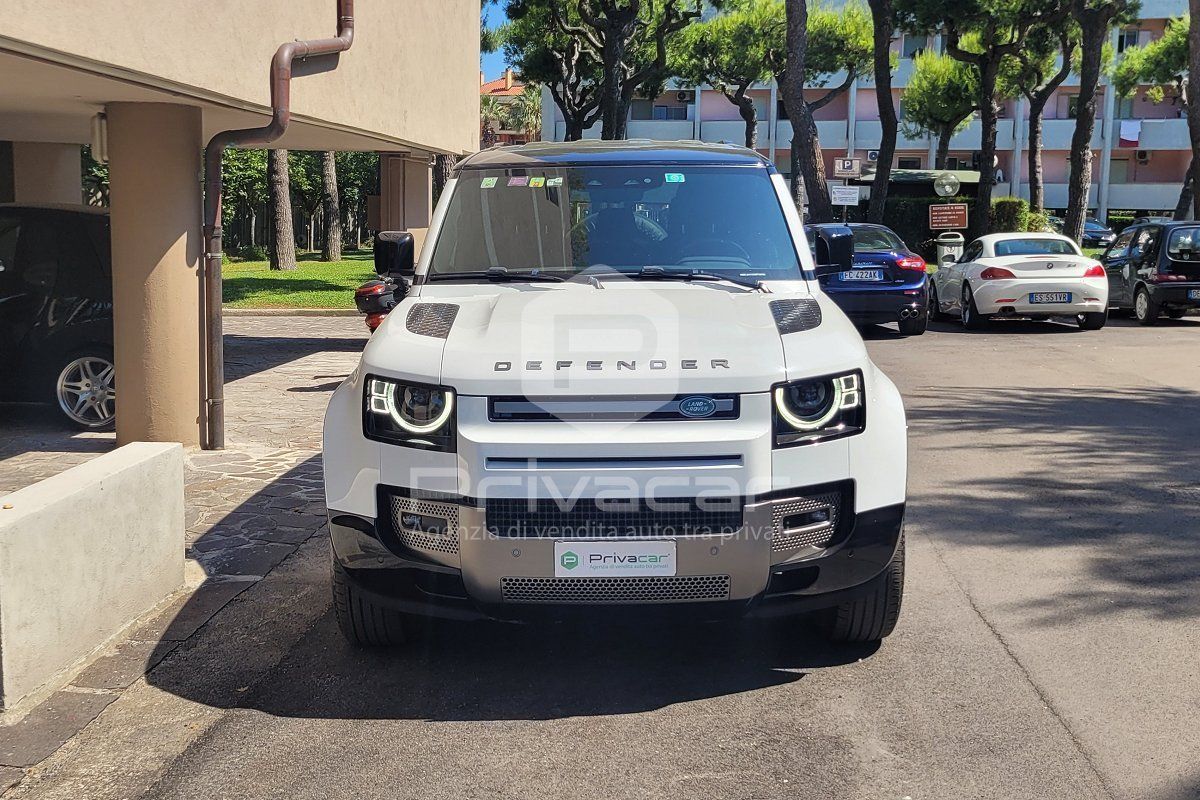 Land Rover LAND ROVER Defender 110 3.0D I6 300 CV AWD Auto  imagem 2