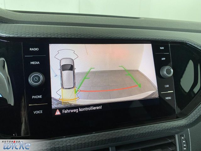 T-Cross 1.5 TSI DSG R-LINE NAVI KLIMA LED KEYLES