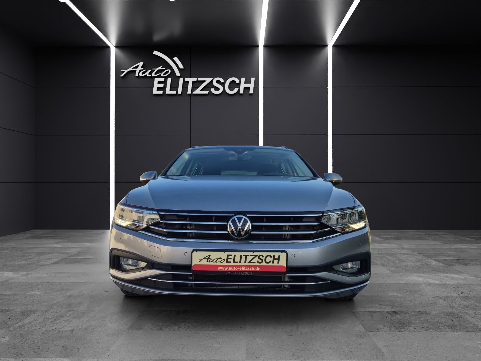 Fahrzeugabbildung Volkswagen Passat Variant TDI Business DSG 4M LED AHK Navi